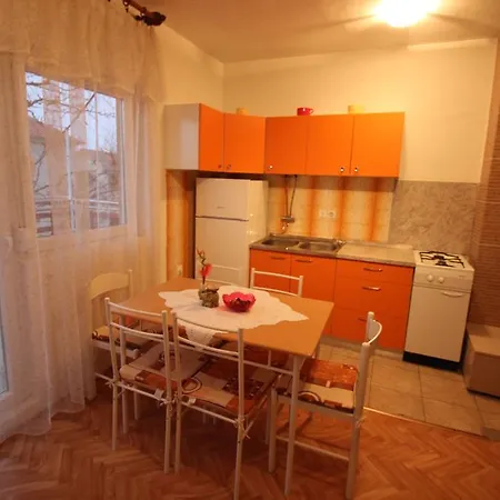 Grabrova Апартаменты *